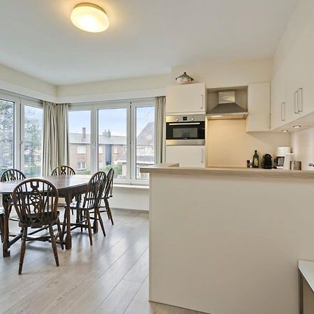 Huswell - Lovely Family Apartment 50 Meters From The Sea De Haan Εξωτερικό φωτογραφία