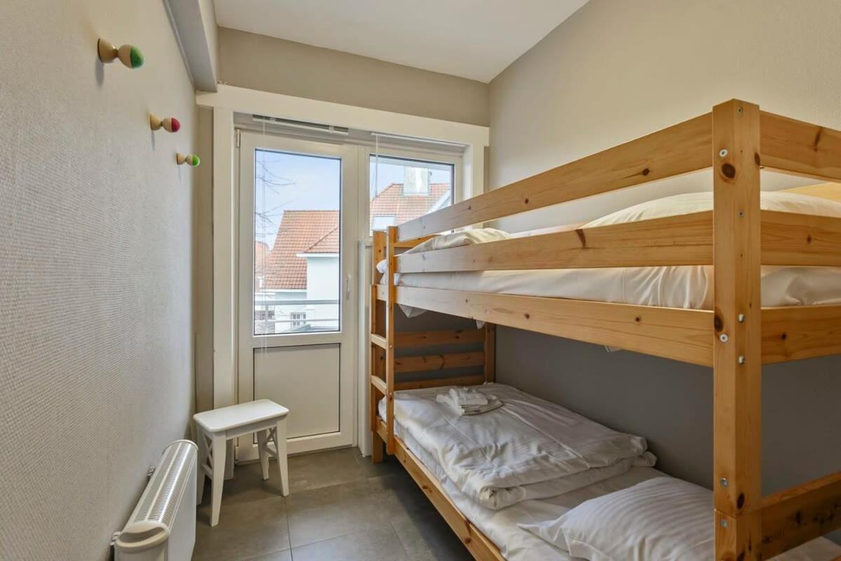 Huswell - Lovely Family Apartment 50 Meters From The Sea De Haan Εξωτερικό φωτογραφία
