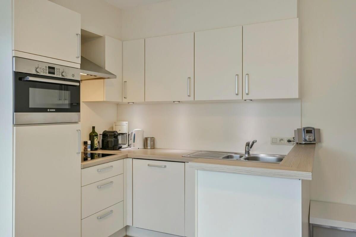 Huswell - Lovely Family Apartment 50 Meters From The Sea De Haan Εξωτερικό φωτογραφία