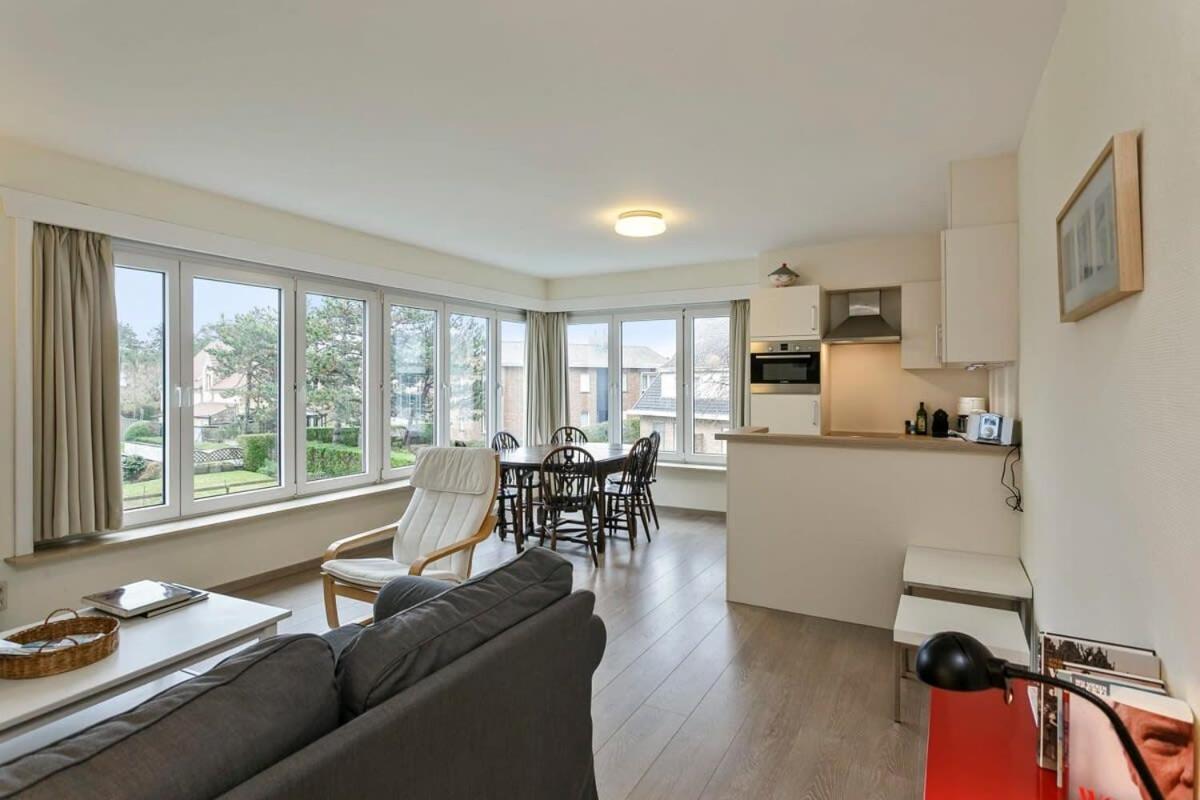 Huswell - Lovely Family Apartment 50 Meters From The Sea De Haan Εξωτερικό φωτογραφία